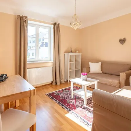 Apartament Am Kurpark *